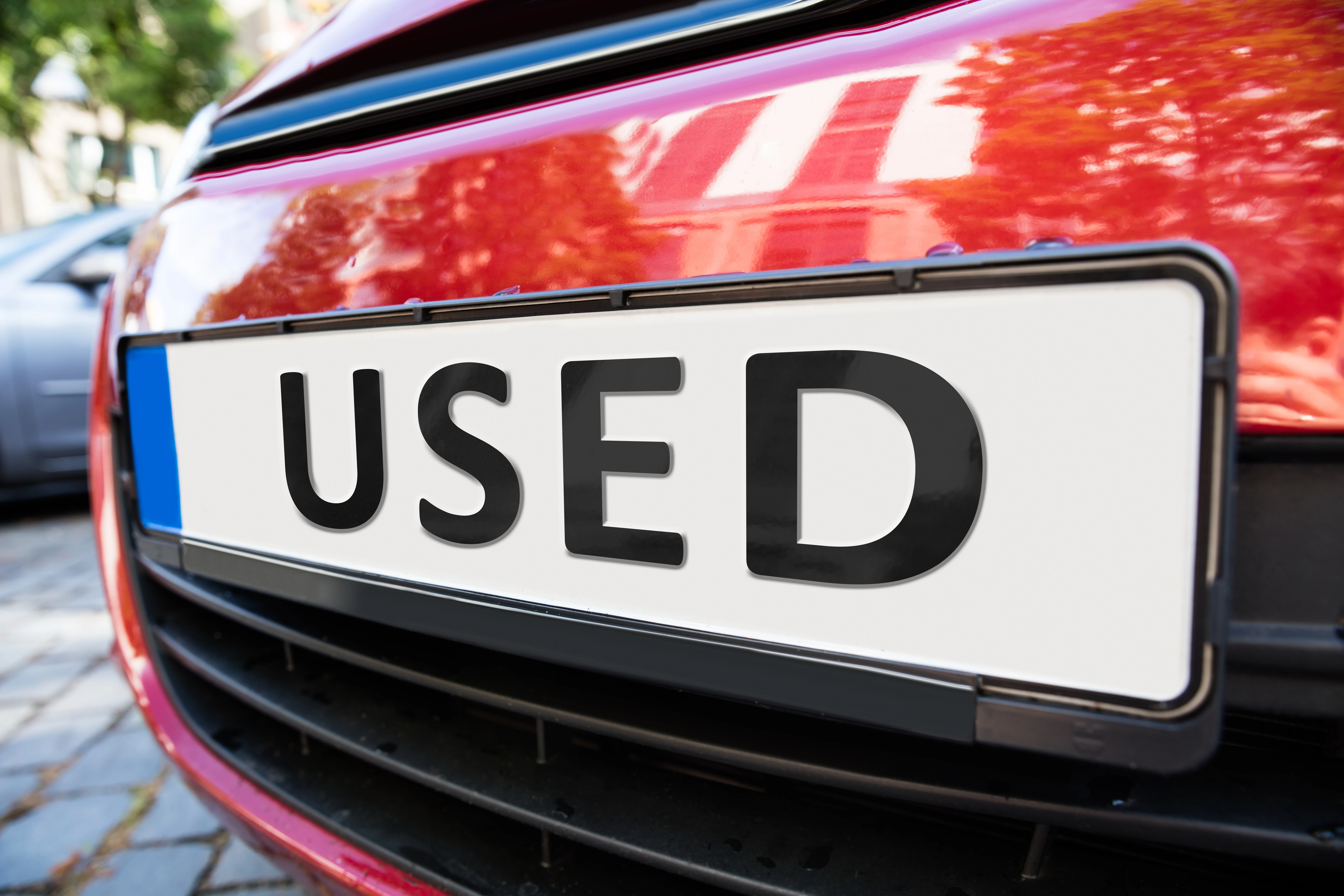 Want That Dream Car Look Without The Price Tag? Used Leasing Has You Covered