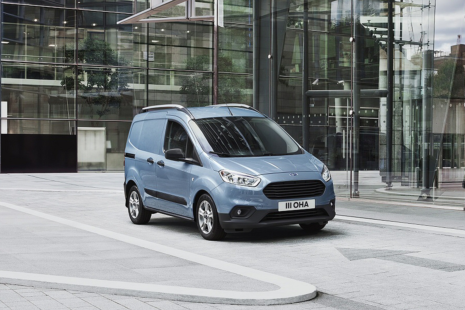 Ford Transit Courier Petrol